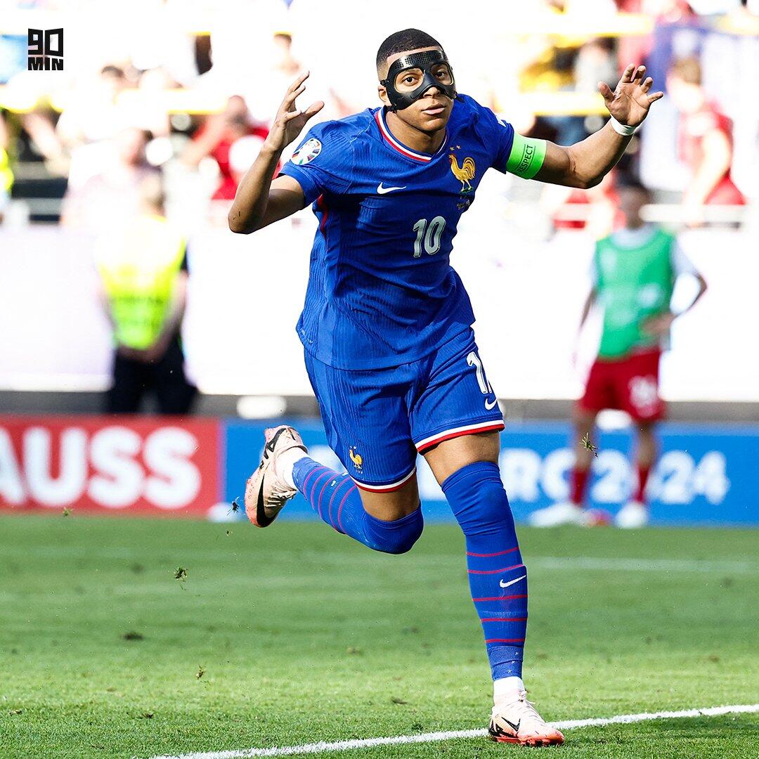 巴顿捕捉到 巴顿捕捉到