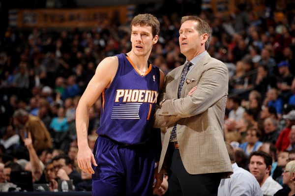 她们之间的 她们之间的